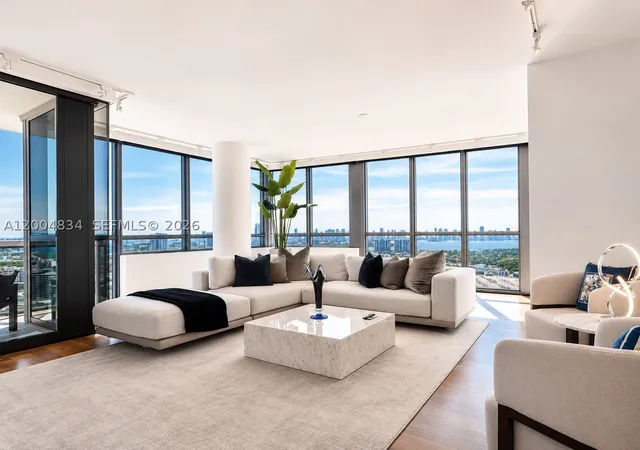 Listing Photo 1 - Condo for sale in building located at 101 20Th St, Miami, FL 33139 - Unit #3501