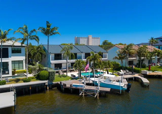 Homes for sale in Deerfield Beach, FL | 641 Ne 19th Ave, Deerfield Beach, FL 33441 | MLS# B26018452
