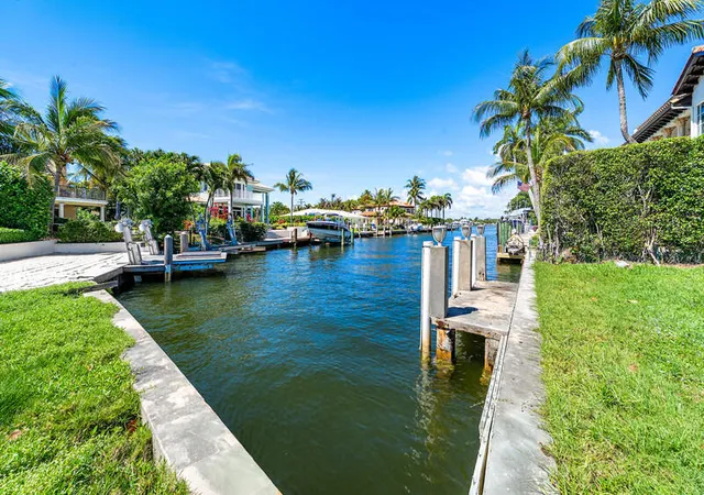 3rd image of 103 Bonito Dr, Ocean Ridge, FL 33435 | MLS# B26018475