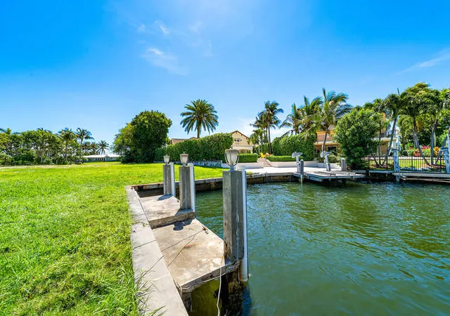 4th image of 103 Bonito Dr, Ocean Ridge, FL 33435 | MLS# B26018475