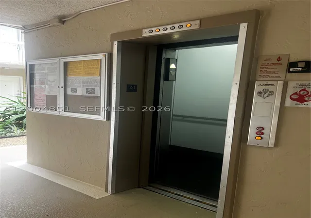 Homes for sale in Miami, FL | 8103 Camino Real #407, Miami, FL 33143 | MLS# A12004851