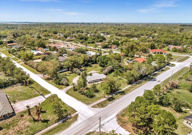 4th image of 5209 Coconut Blvd, West Palm Beach, FL 33411 | MLS# B26018492