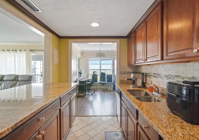3rd image of 4174 Inverrary Dr #701, Lauderhill, FL 33319 | MLS# B26018512