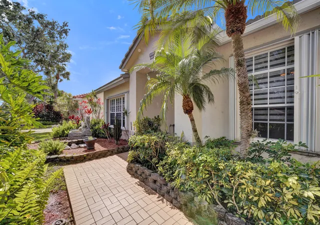 3rd image of 3460 Dunes Vista Dr, Pompano Beach, FL 33069 | MLS# B26018531