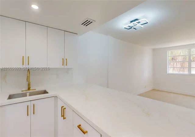 Listing Photo 1 - Condo for sale in building located at 1333 E Hallandale Bch Blvd, Hallandale Beach, FL 33009 - Unit #326