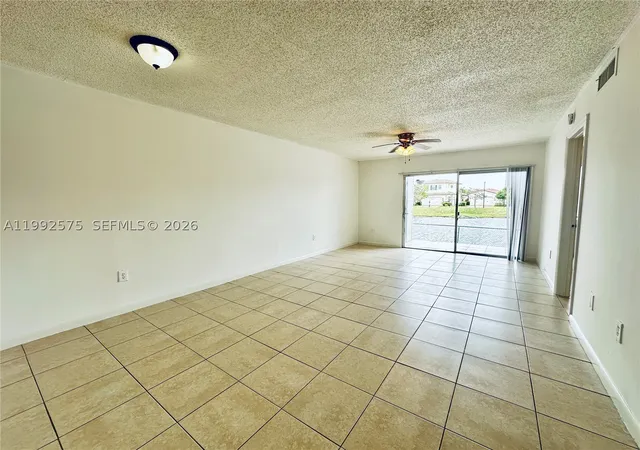 5th image of 481 Sw 113Th Way #481, Pembroke Pines, FL 33025 | MLS# A11992575