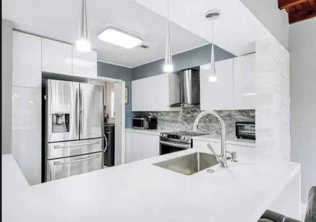 Homes for sale in Hollywood, FL | 1905 N 45Th Ave, Hollywood, FL 33021 | MLS# B26018654