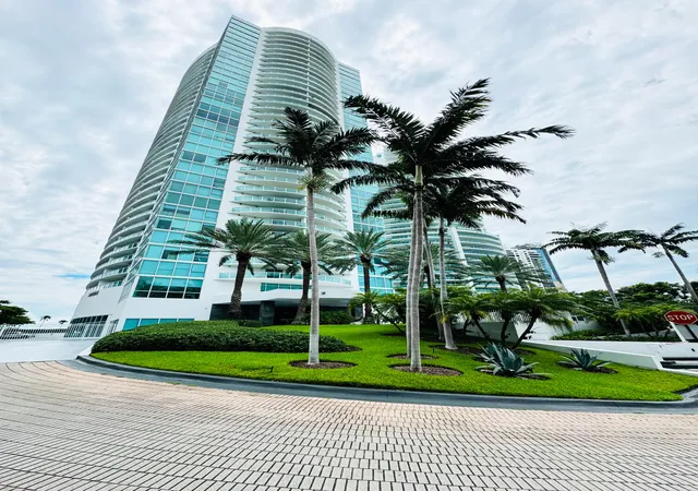 Homes for sale in Miami, FL | 2101 Brickell Ave #801, Miami, FL 33129 | MLS# B26018674