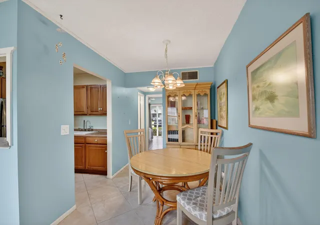 Homes for sale in Boynton Beach, FL | 370 Horizon St E, Boynton Beach, FL 33435