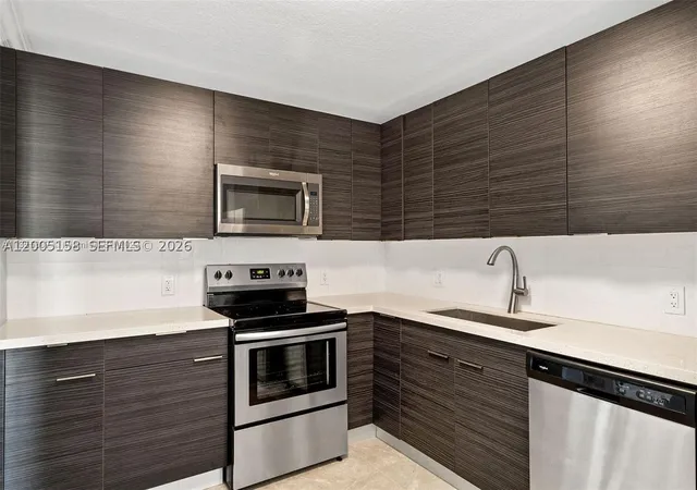 Photo 1 of Condo for sale at 390 Racquet Club Rd #202, Weston, FL 33326 | MLS# A12005158 | Listing updated on 2026-08-24
