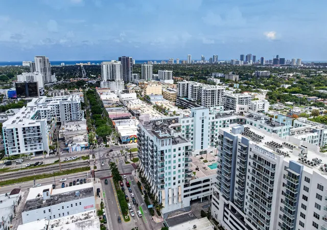 Homes for sale in Hollywood, FL | 140 S Dixie Hwy #819, Hollywood, FL 33020 | MLS# B26018779