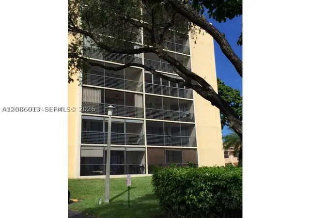 3rd image of 20840 San Simeon Way #209, Miami, FL 33179 | MLS# A12006013