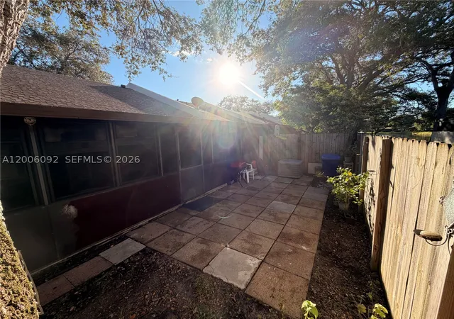 5th image of 9601 Nw 16Th Street, Pembroke Pines, FL 33024 | MLS# A12006092