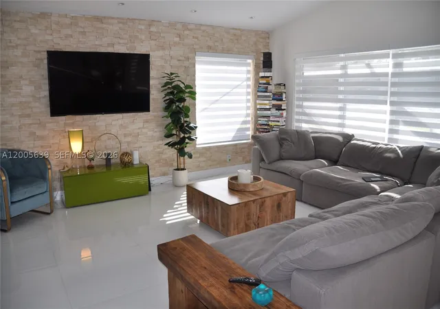 Photo 4 of Single family home for sale at 7400 Sw 116Th St, Pinecrest, FL 33156 | MLS# A12005639 | Listing updated on 2026-10-08