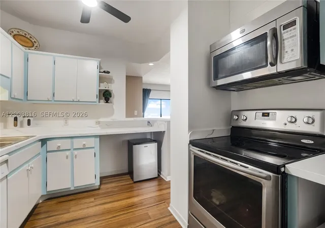 2nd image of 4330 Hillcrest Dr #1017, Hollywood, FL 33021 | MLS# A12003816