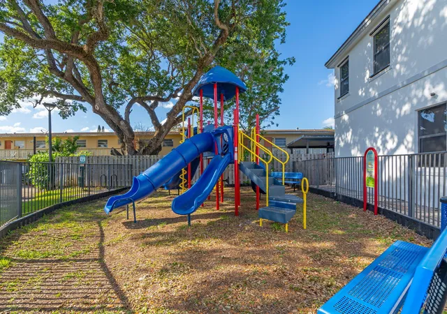 Homes for sale in Fort Lauderdale, FL | 524 Sw 19th Wy, Fort Lauderdale, FL 33312 | MLS# B26019176