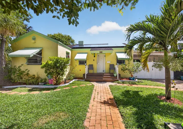 3rd image of 502 49Th St, West Palm Beach, FL 33407 | MLS# B26019247