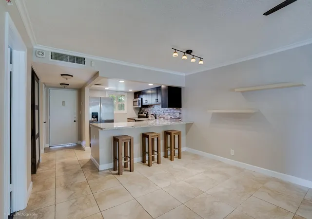 Homes for sale in Pompano Beach, FL | 2314 S Cypress Bend Dr #Unit 313, Pompano Beach, FL 33069 | MLS# B26019289