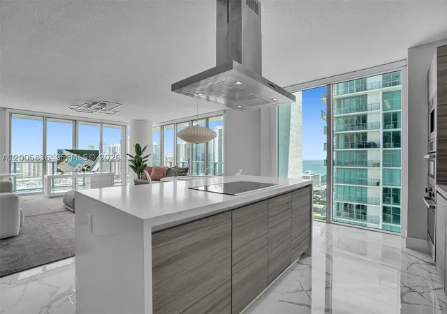 Homes for sale in Sunny Isles Beach, FL | 330 Sunny Isles Blvd #5-2207, Sunny Isles Beach, FL 33160 | MLS# A12005836