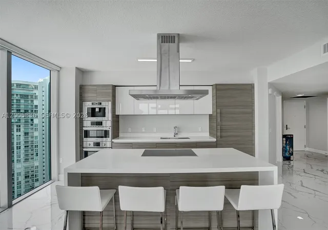 Homes for sale in Sunny Isles Beach, FL | 330 Sunny Isles Blvd #5-2207, Sunny Isles Beach, FL 33160 | MLS# A12005836