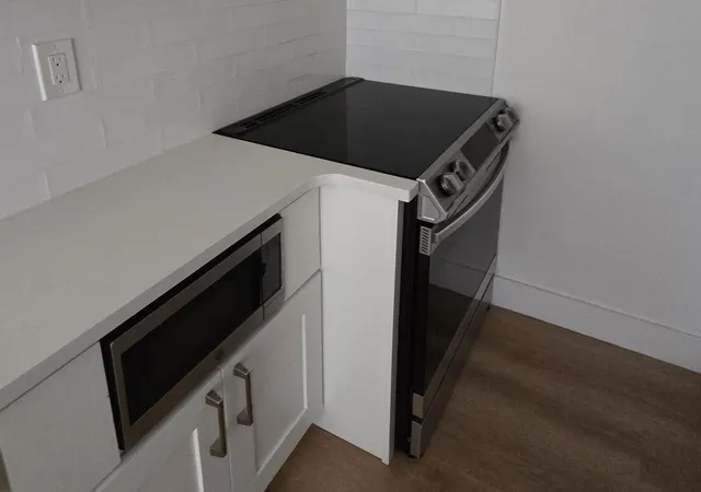 image of 1001 Se 16th St #7, Fort Lauderdale, FL 33316 | MLS# B26019379