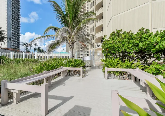 4th image of 2800 N Ocean Dr #A-8b, Singer Island, FL 33404 | MLS# B26019467
