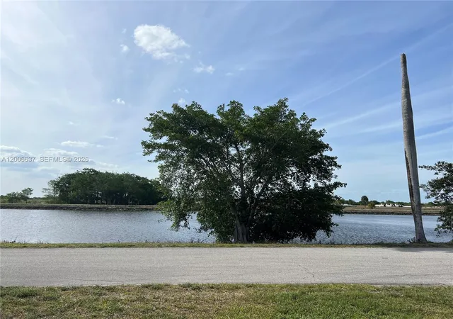 1st image of 1510 River Road, Moore Haven, FL 33873 | MLS# A12006637