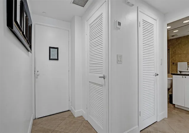 2nd image of 3333 Ne 34Th St #1006, Fort Lauderdale, FL 33308 | MLS# B26019493