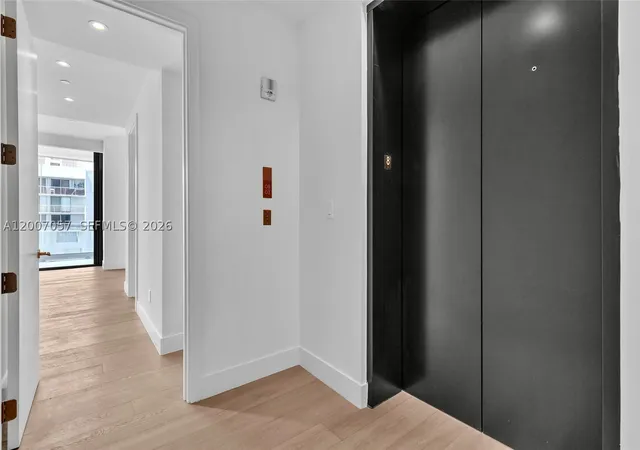4th image of 175 Se 25 Road #803, Miami, FL 33129 | MLS# A12007057