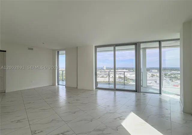 5th image of 2000 Metropica Way #2009, Sunrise, FL 33323 | MLS# A12002891