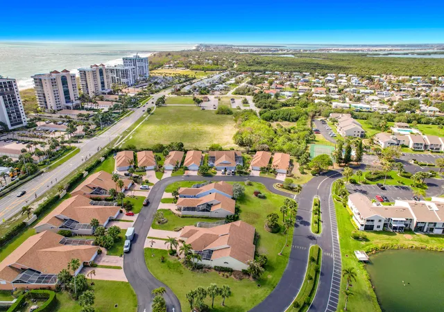 5th image of 208 River Walk, Fort Pierce, FL 34949 | MLS# B26019822