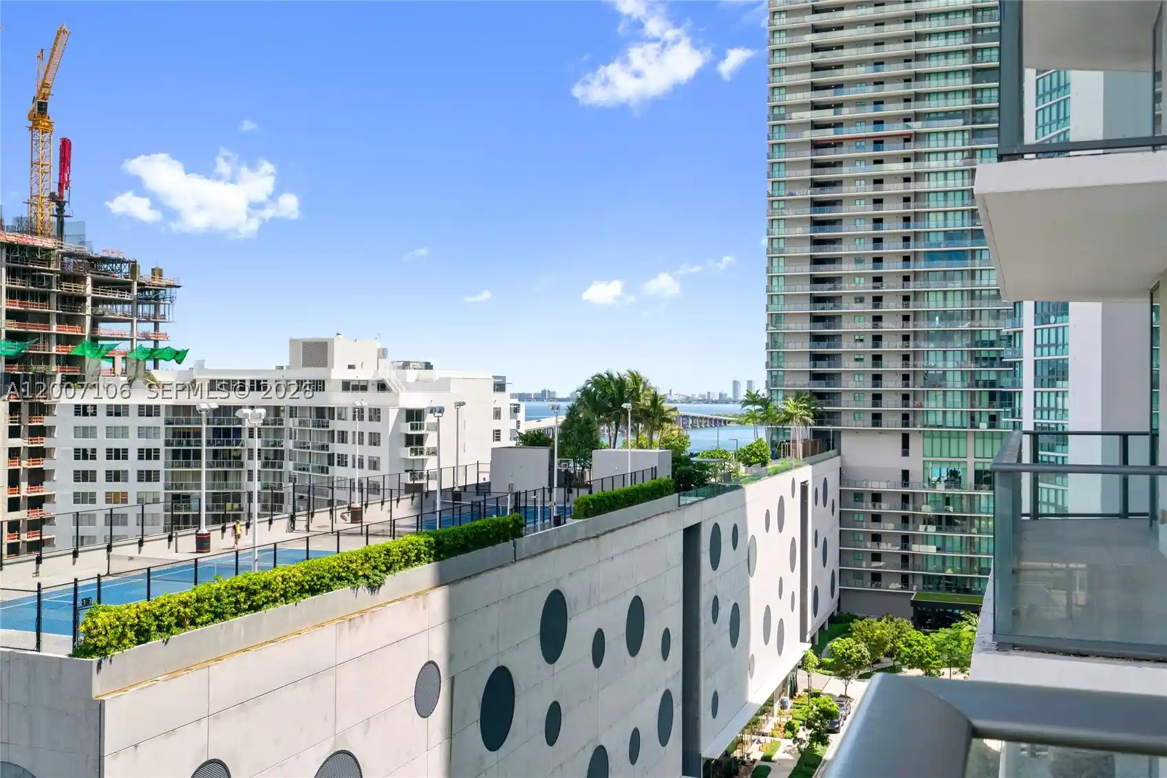 Listing Photo 1 - Condo for sale in 501 Ne 31St St located at 501 Ne 31St St, Miami, FL 33137 - Unit #910