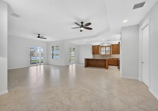 4th image of 111 Tresana Blvd, Jupiter, FL 33478