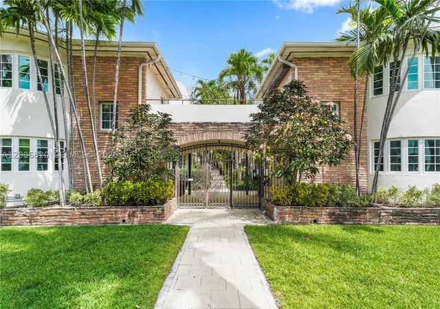 Homes for sale in Miami Beach, FL | 1601 Lenox Ave #1601-10, Miami Beach, FL 33139 | MLS# A12006820