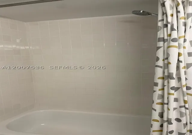 Photo 4 of Condo for sale at 5880 Collins Ave #1006, Miami Beach, FL 33140 | MLS# A12007536 | Listing updated on 2026-06-28