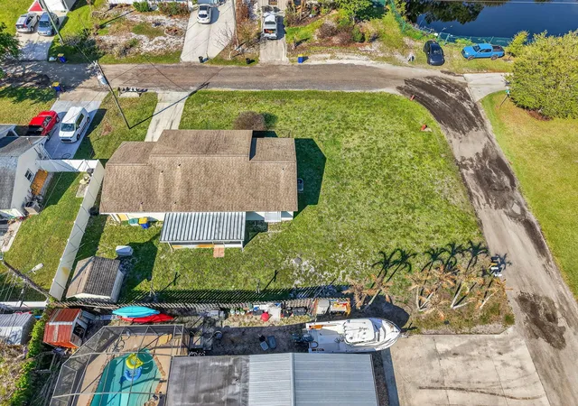 Homes for sale in Hobe Sound, FL | 10841 Se Fir Dr, Hobe Sound, FL 33455 | MLS# B26020068