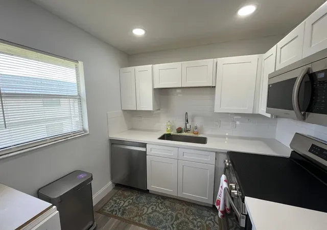 Homes for sale in Delray Beach, FL | 716 Monaco Ct, Delray Beach, FL 33446