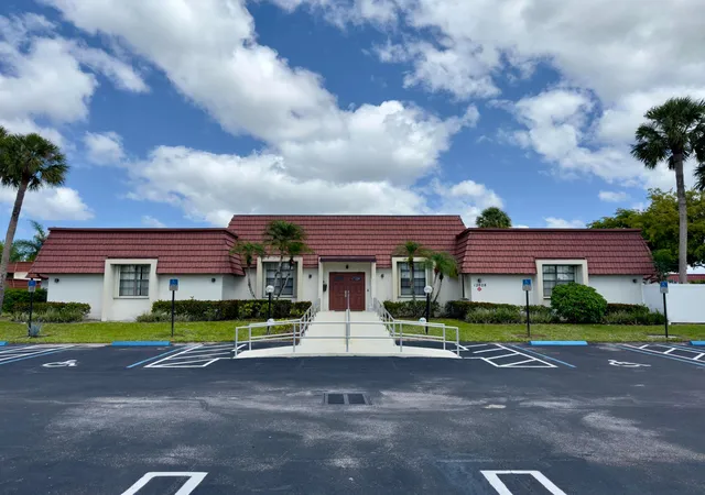 24th image of 12005 Poinciana Blvd, Royal Palm Beach, FL 33411 | MLS# B26020442
