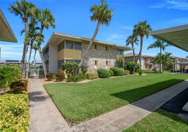 1st image of 4613 Se 5th Street #210, Cape Coral, FL 33904 | MLS# A12003231