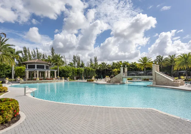 Homes for sale in Doral, FL | 7925 Nw 104th Avenue, Doral, FL 33178 | Houzeo