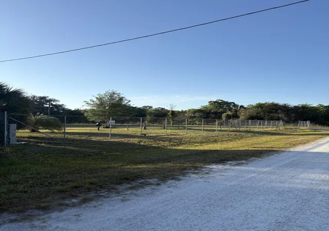 22nd image of 855 N Datil St, Clewiston, FL 33440 | MLS# B26020612