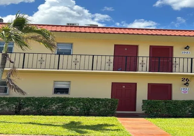 1st image of 1951 Sw Palm City Rd #H, Stuart, FL 34994 | MLS# B26020636