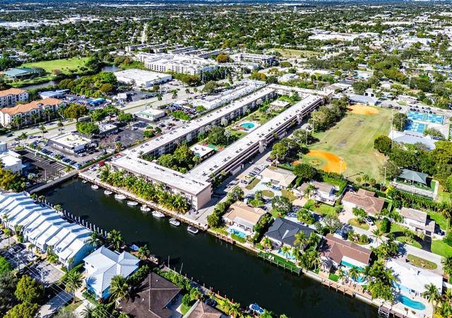 2nd image of 4502 N Federal Hwy, Lighthouse Point, FL 33064