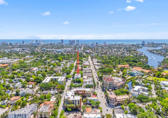 2nd image of 1212 Se 2Nd Ct, Fort Lauderdale, FL 33301