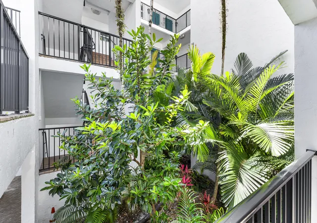 3rd image of 1212 Se 2Nd Ct #303, Fort Lauderdale, FL 33301 | MLS# B26020811
