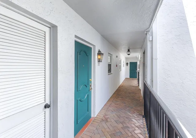 4th image of 1212 Se 2Nd Ct #303, Fort Lauderdale, FL 33301 | MLS# B26020811