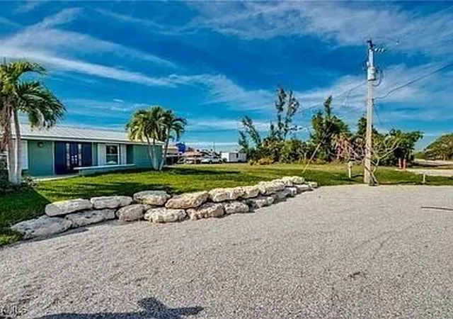 43rd image of 2891 Cussell Dr, Saint James City, FL 33956 | MLS# B26020885