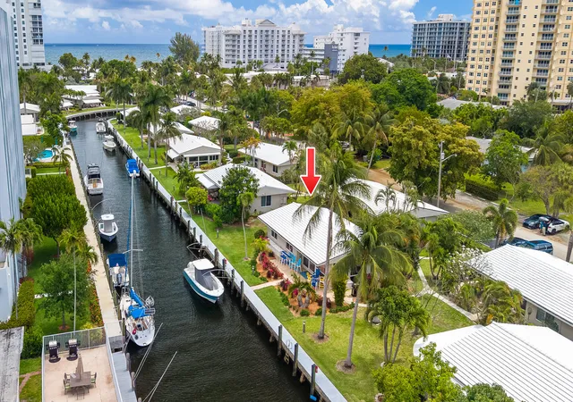 Homes for sale in Pompano Beach, FL | 3211 Se 11th St #3e, Pompano Beach, FL 33062 | MLS# B26020992
