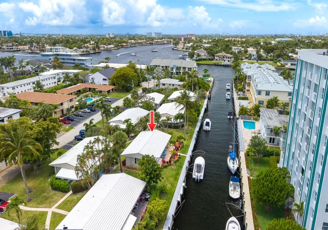 Homes for sale in Pompano Beach, FL | 3211 Se 11th St #3e, Pompano Beach, FL 33062 | MLS# B26020992