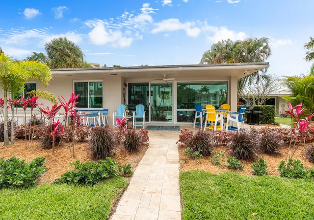Homes for sale in Pompano Beach, FL | 3211 Se 11Th St, Pompano Beach, FL 33062